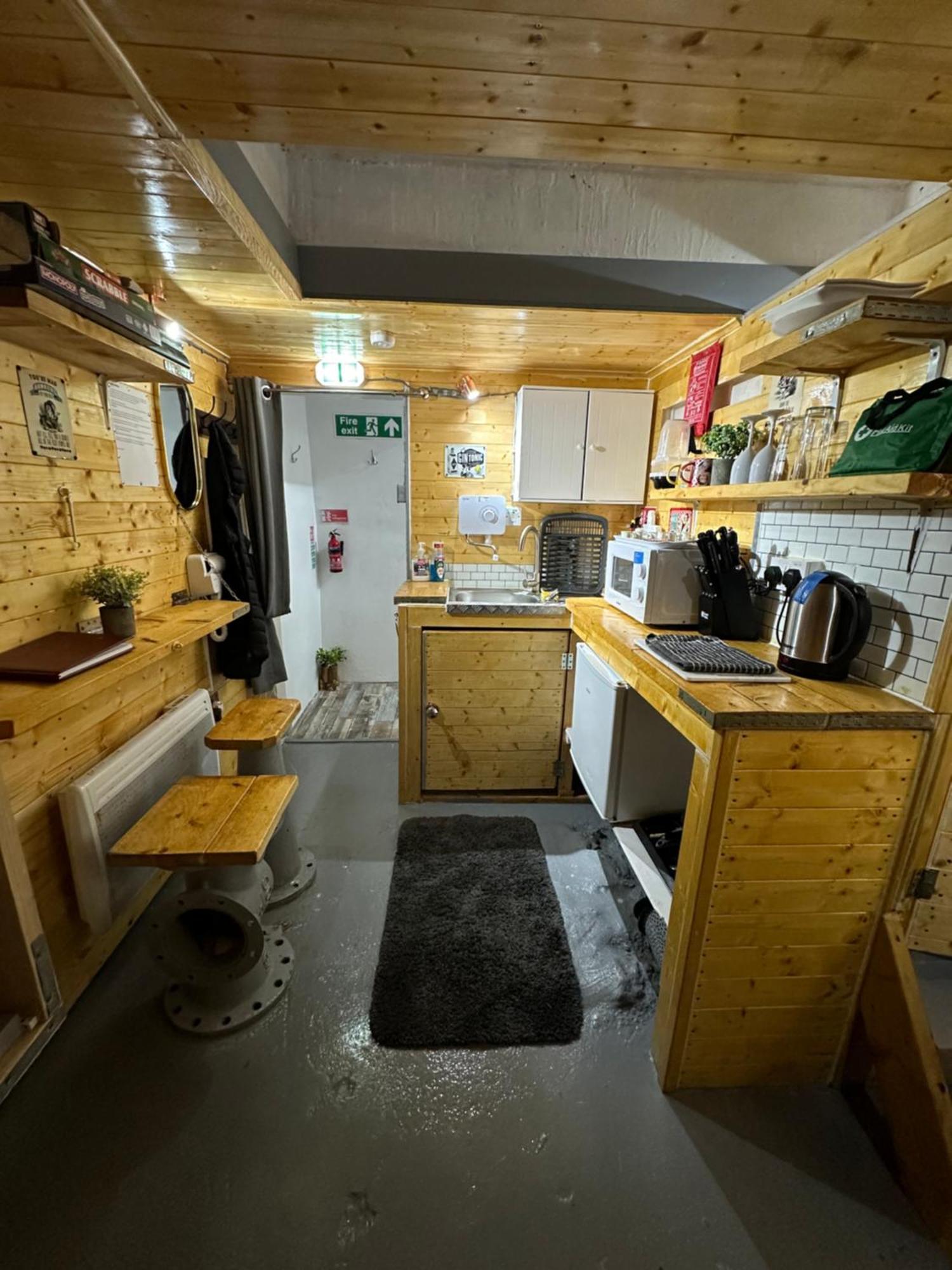 The Old Water Pumping Station Quirky Underground Hobbit House Apartment Penzance Exterior foto